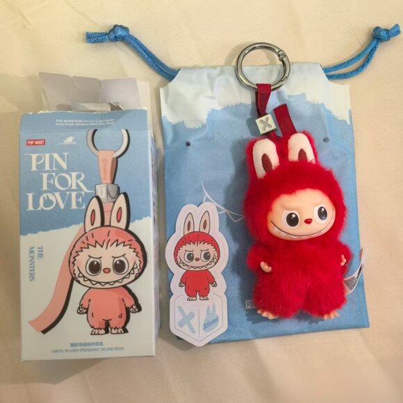 POP MART Other - PIN FOR LOVE X
